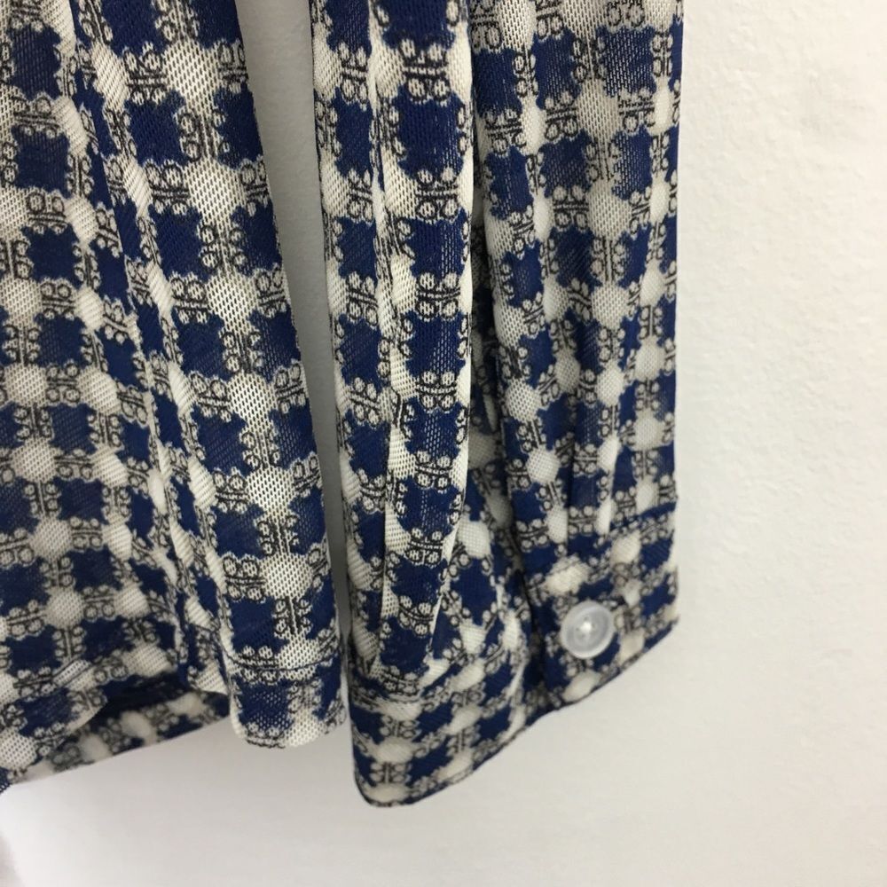 CAbi Womens Size S Blue White Checkered Button Down Shirt Hi Low Stretch Top - Picture 6 of 9